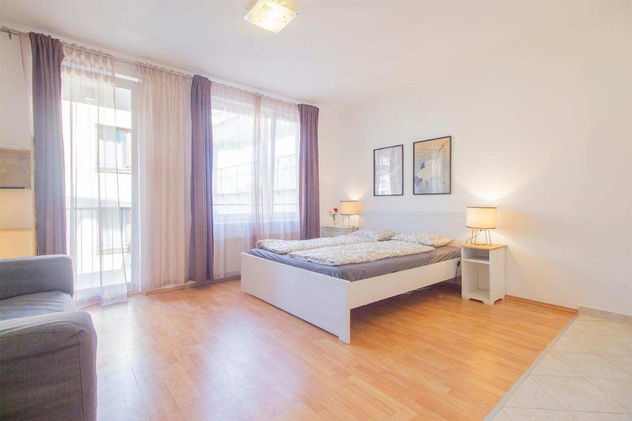 Corvin Modern Studio With Ac, Parking Apartment Budapesta Exterior foto